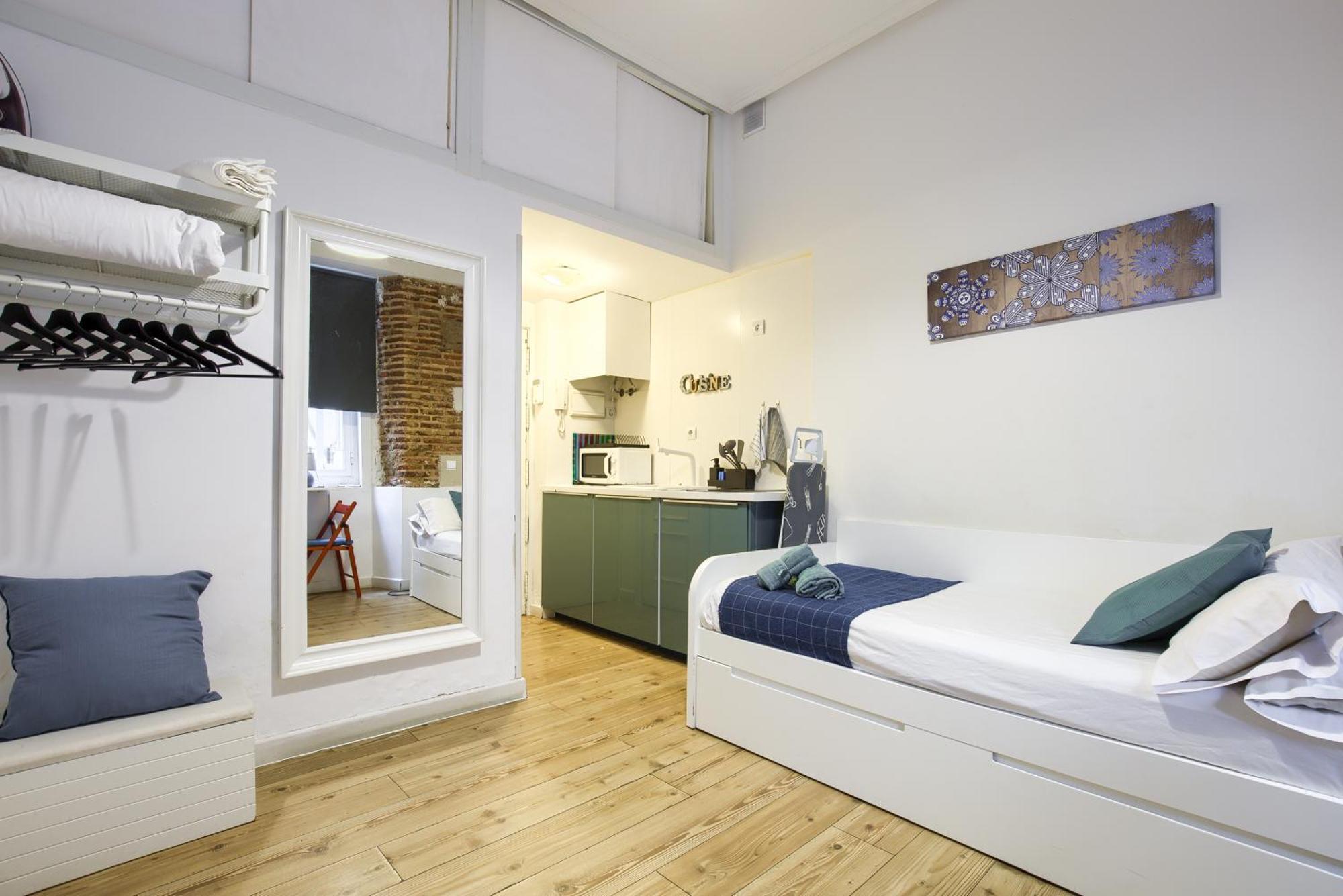 Intimo Estudio En Madrid, Centro, 2Pax, Wifi & Tv ภายนอก รูปภาพ
